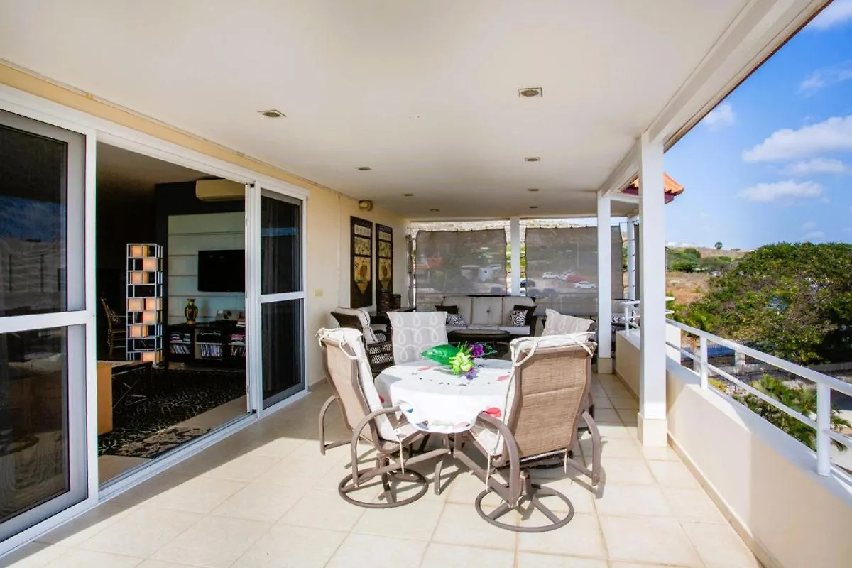 Luxe Penthouse Royal Palm Apartment Willemstad 0*,